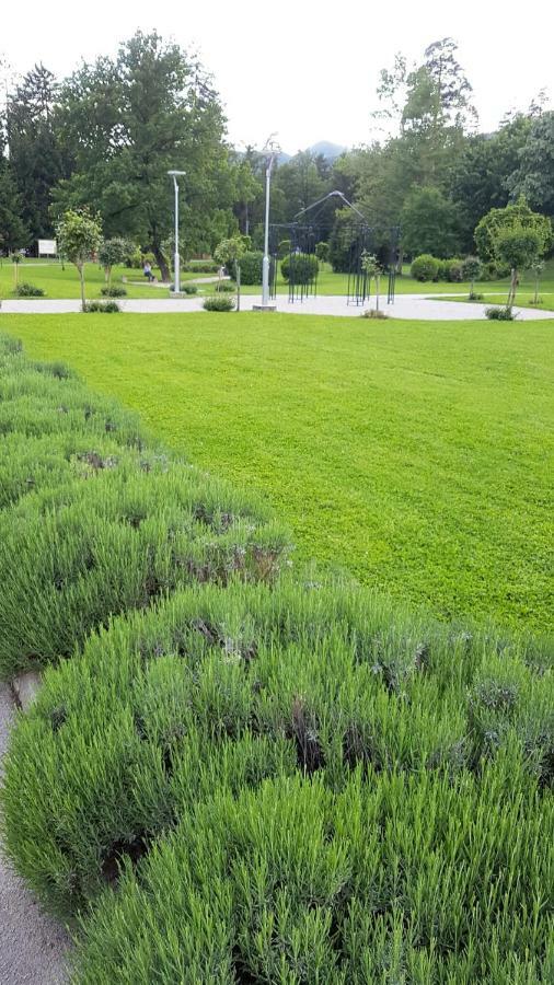Garni Hotel Zvon Зрече Экстерьер фото